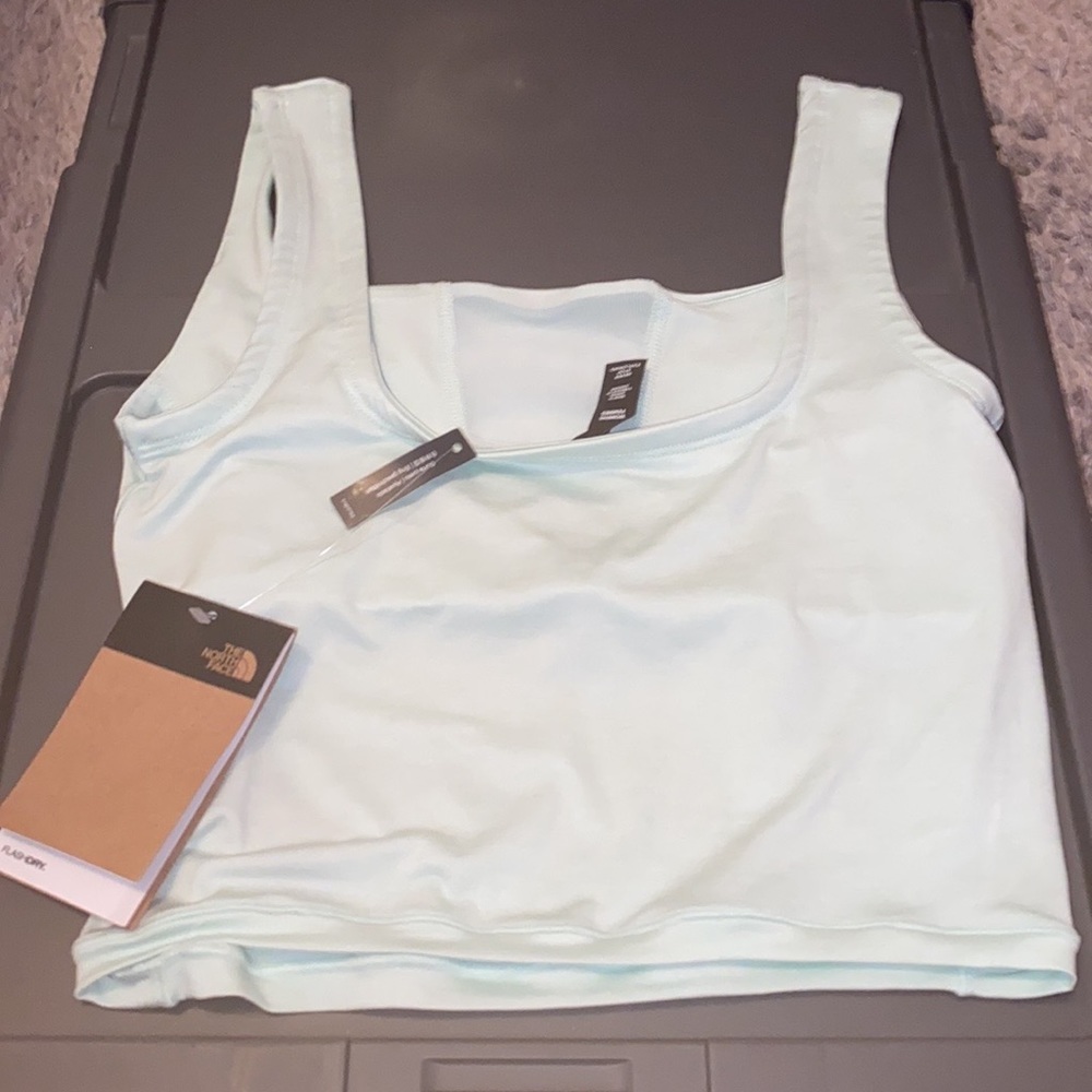 North face crop top